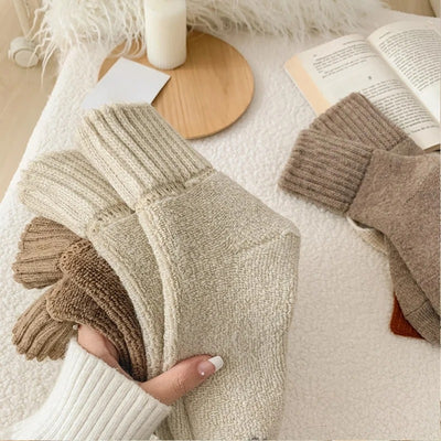 Cozy Winter Fleece-Lined Crew Socks (5-Pack)