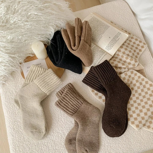 Cozy Winter Fleece-Lined Crew Socks (5-Pack)